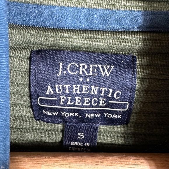 J Crew Factory Authentic Fleece Quilted Knit Pullover, Olive Green, Size Small - Picture 5 of 11